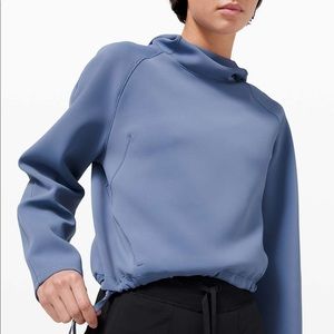 Lululemon AirWrap pullover